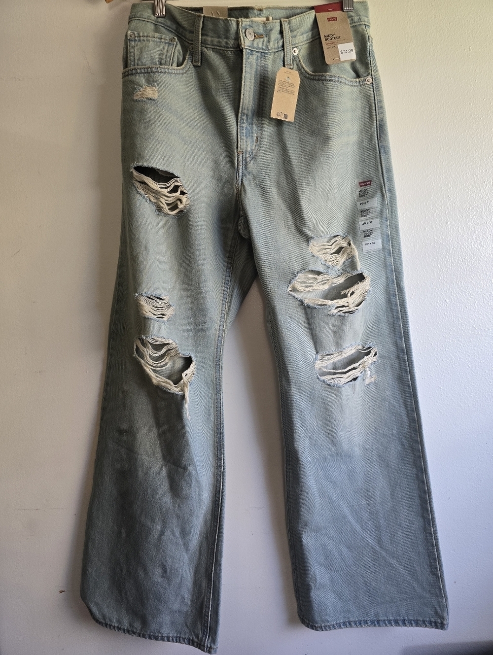 NWT! Levi's, Middy Loose Bootcut Jeans, Que Pas Que Pasa, 29 ×31, MSRP $75 - Picture 4 of 9